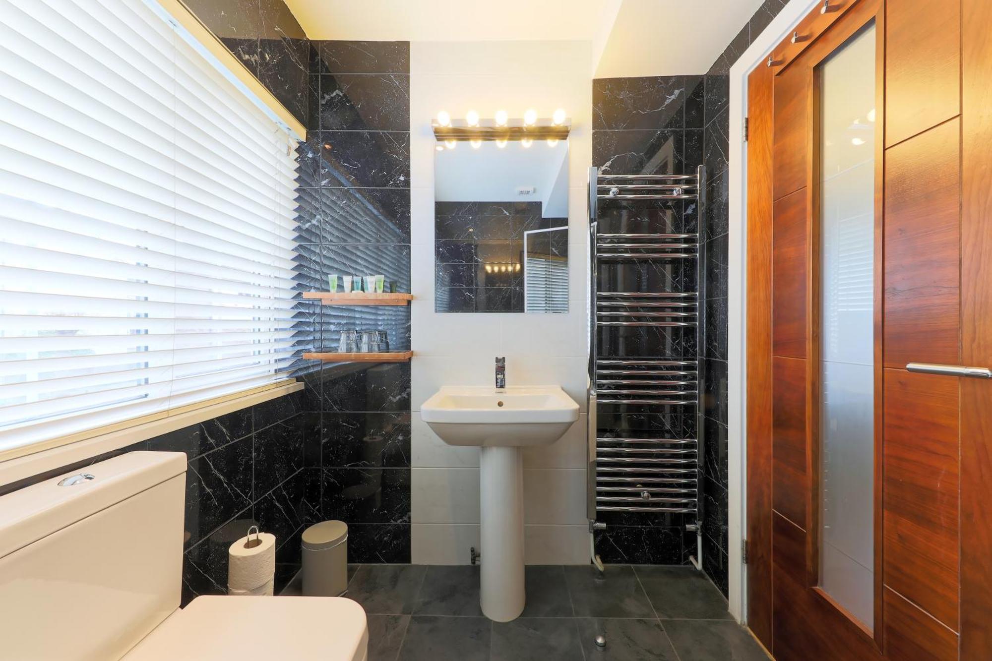 Stay 2A Boutique Rooms โฟล์กสตัน ภายนอก รูปภาพ
